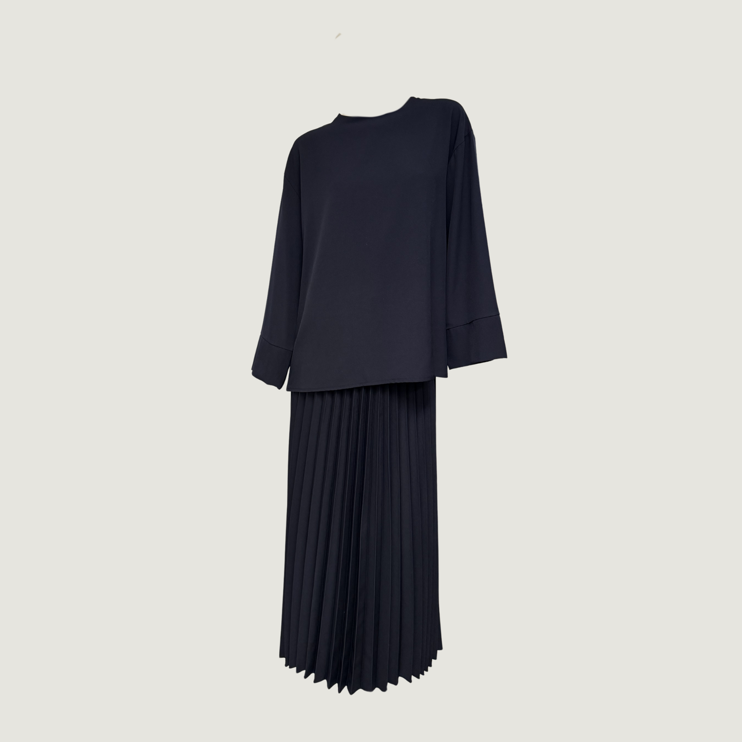 Pleated set