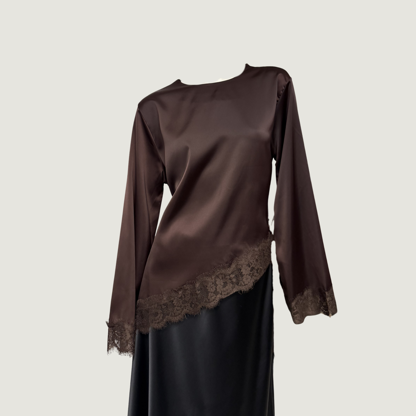 Chic Lace Top