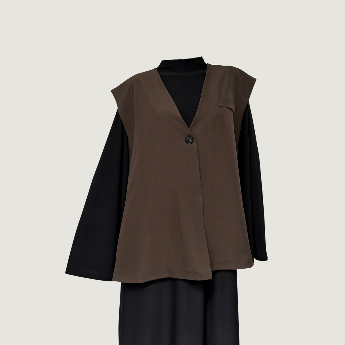 Sleeveless blazer