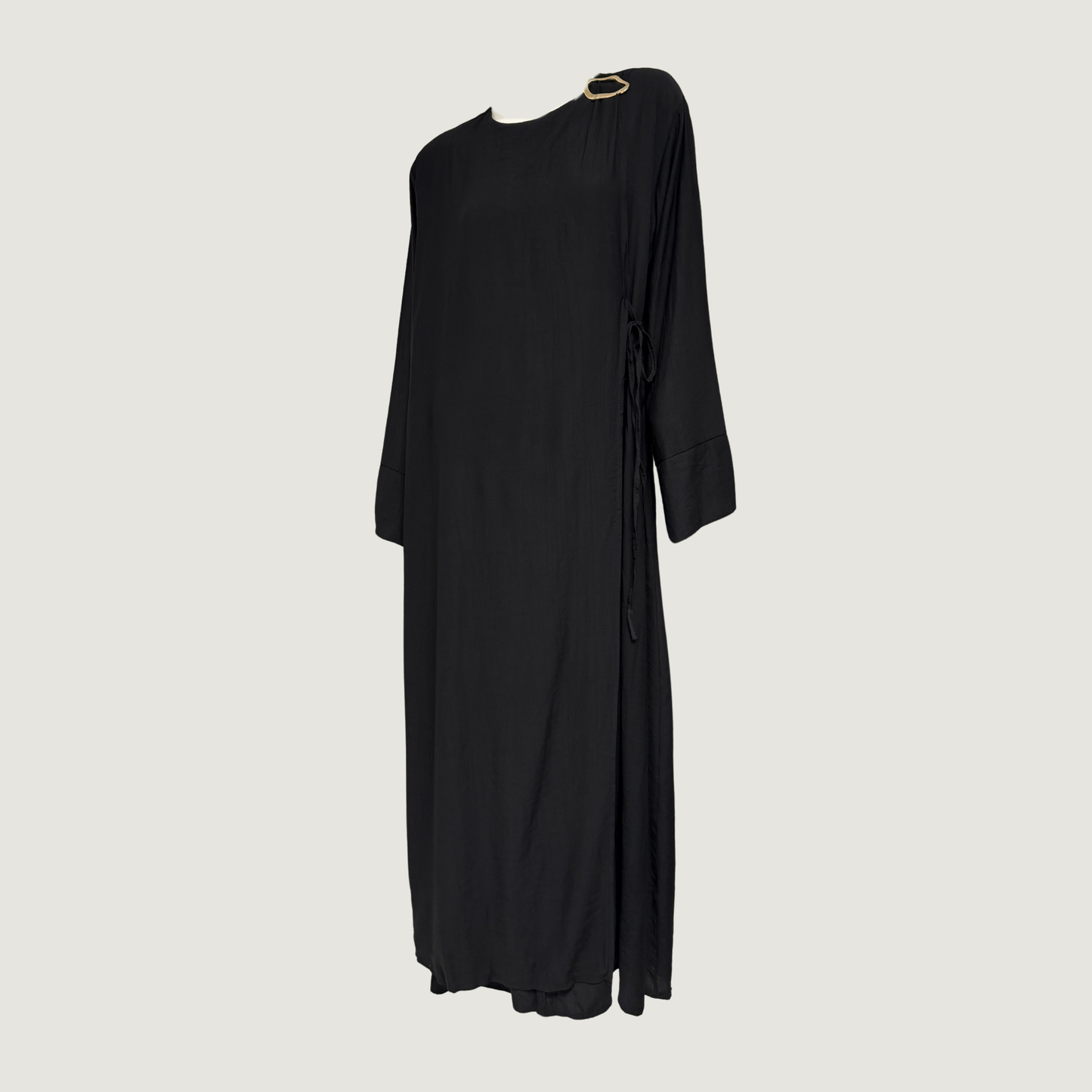 Nura abaya