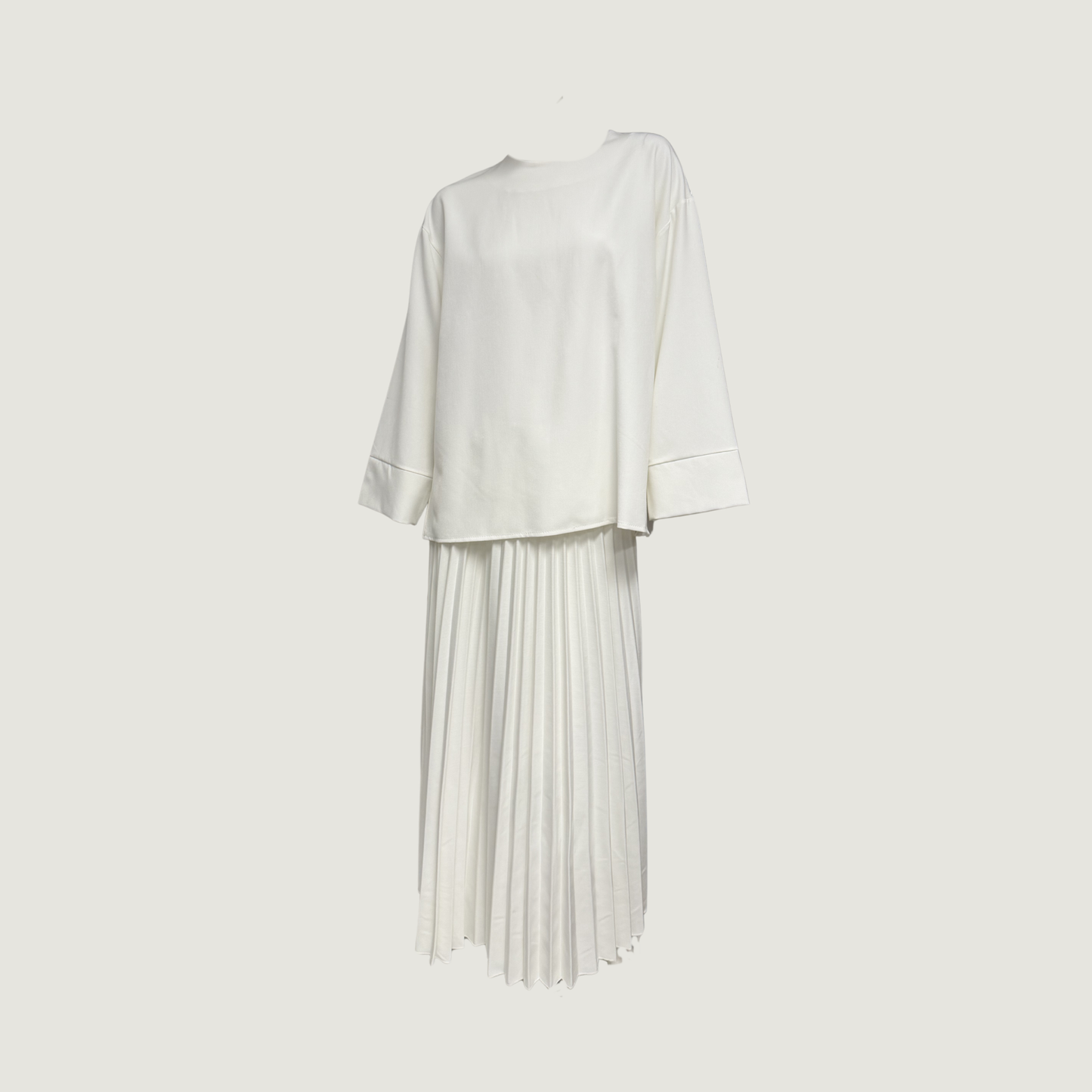 Pleated set